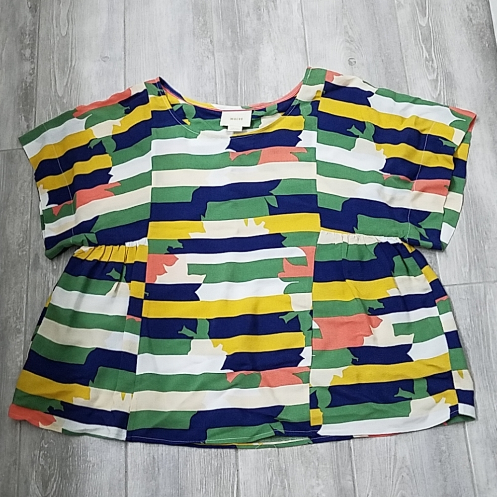 Anthropologie cute top almost like new